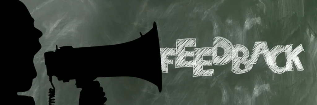 무엇부터 확인해야 할까? 100세보험 가입 전 큰 4가지을 차분히 검토하는 한국 상담 환경