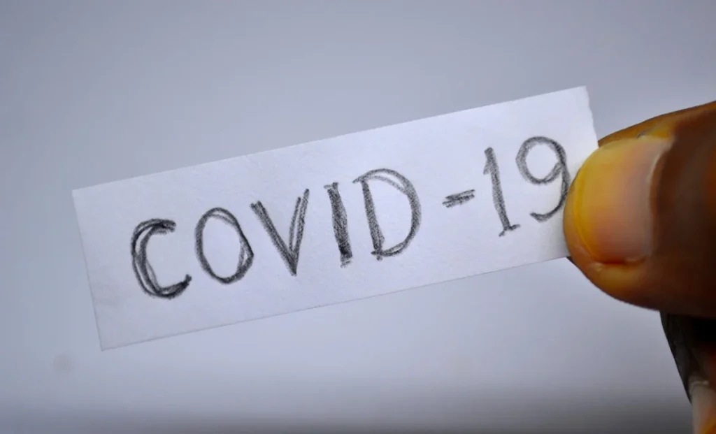 기존 계약과 비교할 때 중점 확인 사항 관련 상담 장면